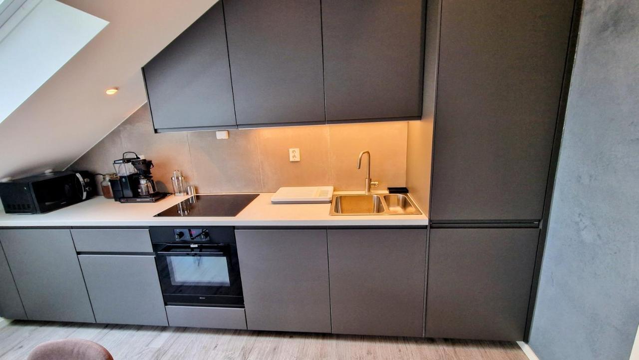 Lovely 2-bedroom Loft With Panoramic View. *